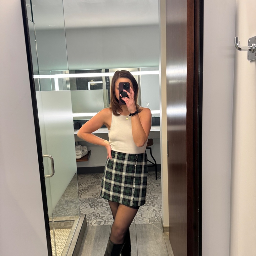 Meet your Posher, Hannah